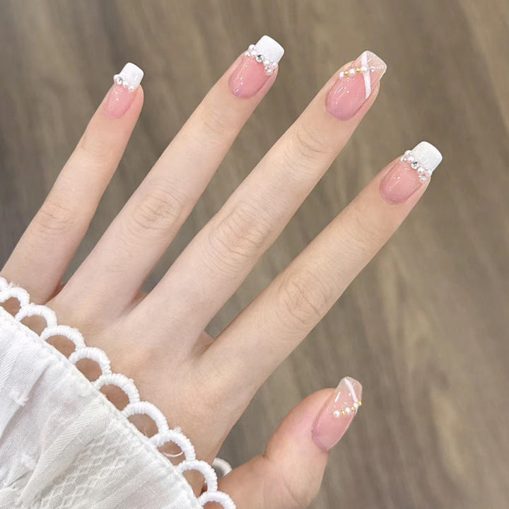 Glamorous artificial nails with heart design Kalsten