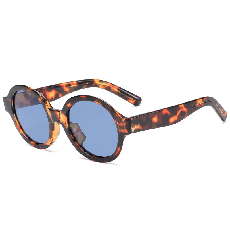 Ladies fashionable sunglasses in stylish round design Kalsten