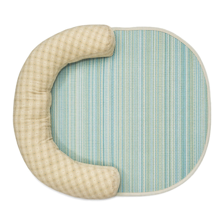 Cozy Dot-Patterned Nest   Dog Bed