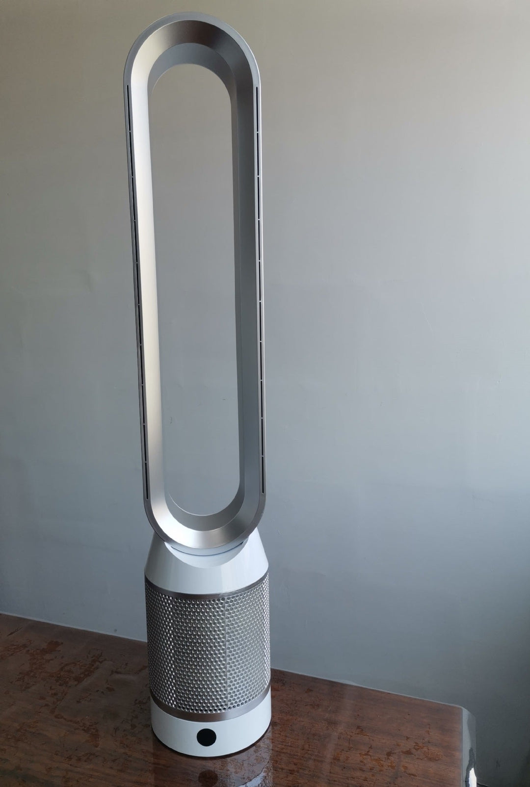 Cooling bladeless tower fan with HEPA air purifier and remote control Kalsten
