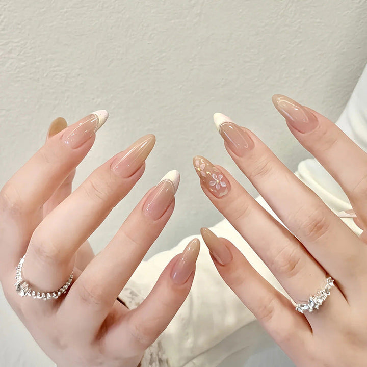 Nail art with cute animal motifs Kalsten