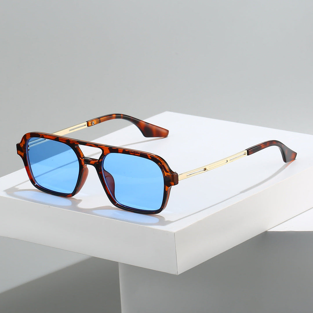 Women's stylish sunglasses in contemporary design with polarized lenses Kalsten