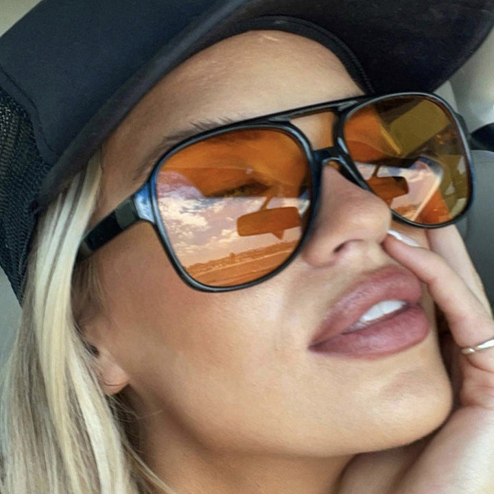 Women's oversized sunglasses in sporty-elegant design Kalsten