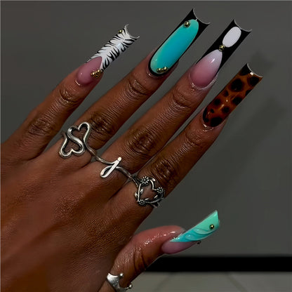Artistic Press-On Nail Set Acalora