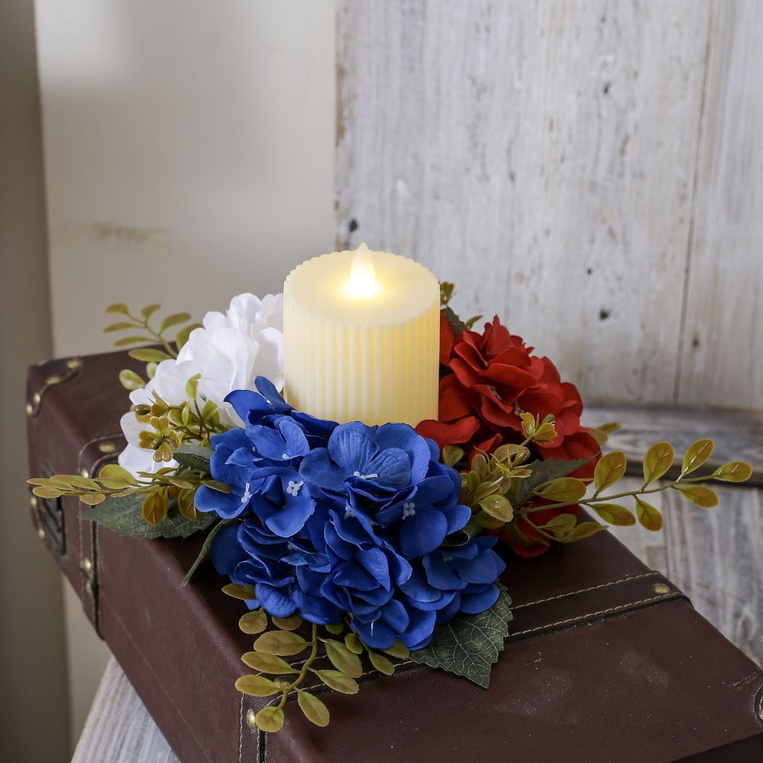 Unisex decorative candle plate with glass candle holder and artificial hydrangeas in country house style Kalsten