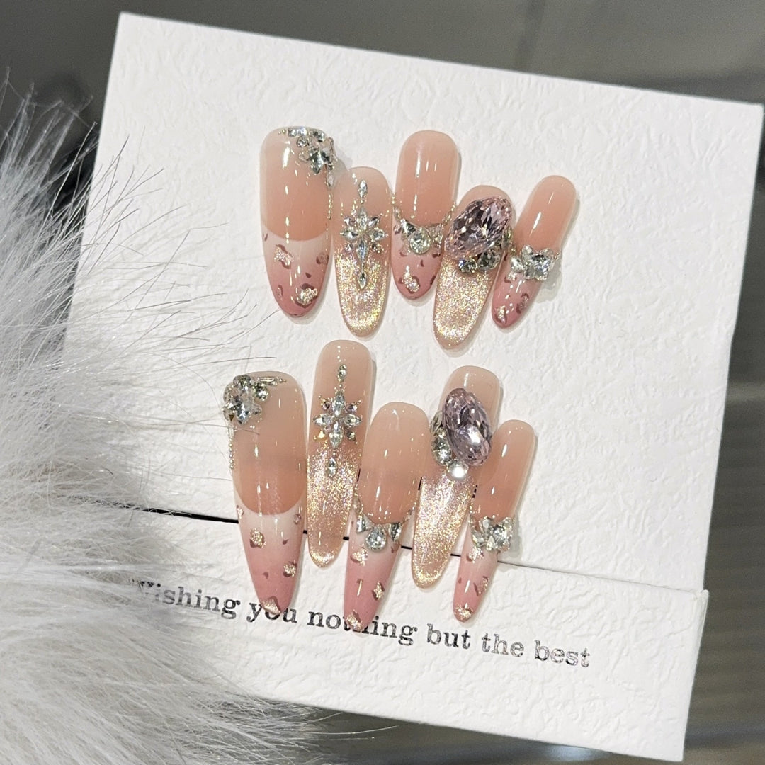 Glamorous Art Nails Kalsten