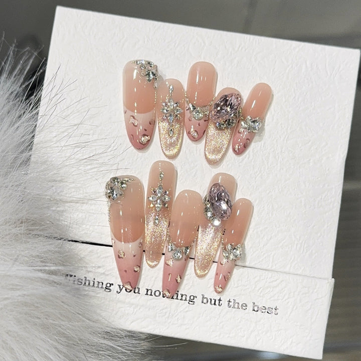 Glamorous Art Nails Kalsten
