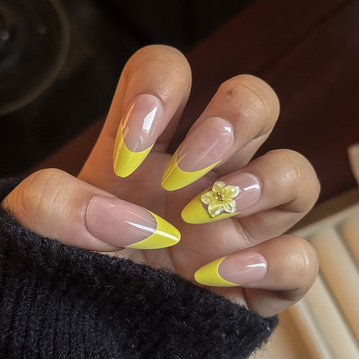 Decorative Artisan Press-On Nail Set Kalsten