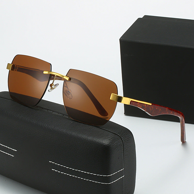 Women's Fashion Sunglasses in Modern Geometric Design Kalsten
