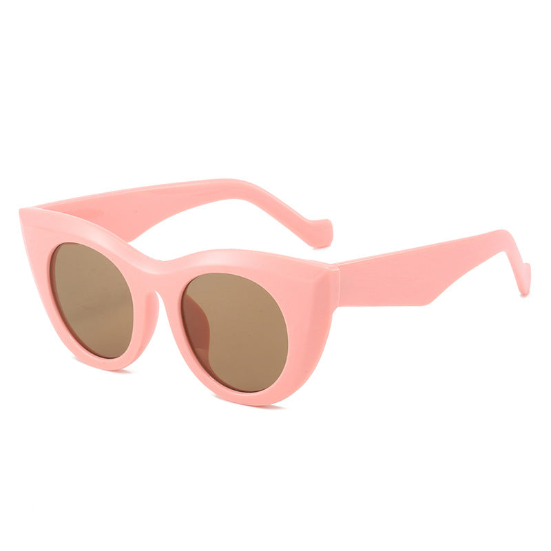 Ladies Cat-Eye Sunglasses with Wide Frame and UV Protection Kalsten