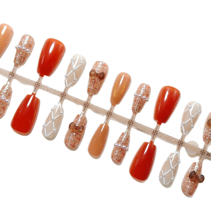Artificial nails with elegant pearl decorations Kalsten
