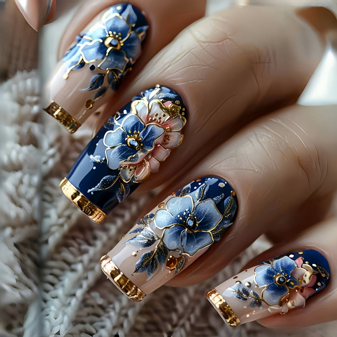 Deluxe artificial nails with floral accents Kalsten