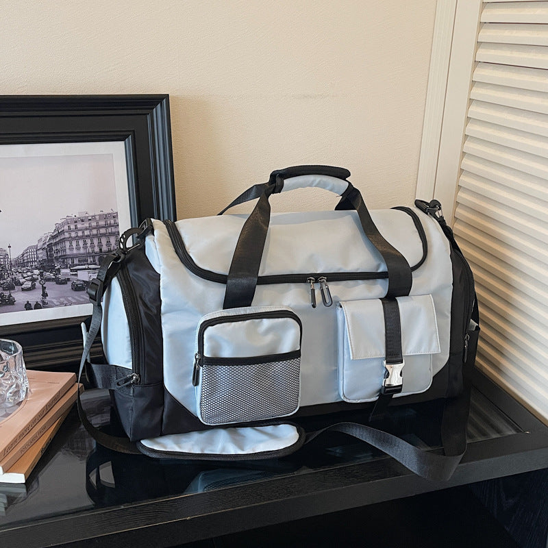 Sporty multifunctional travel bag with external pocket Kalsten