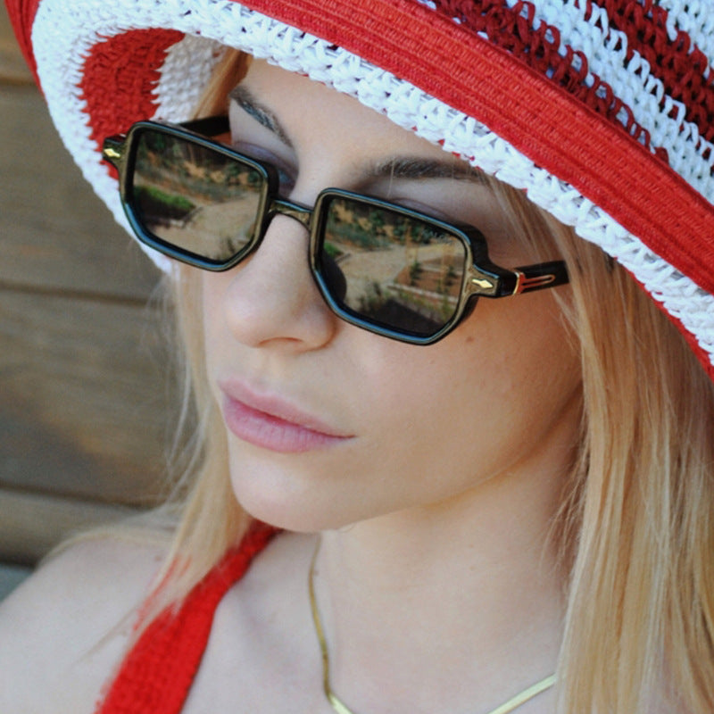 Women's square sunglasses with elegant design and polarizing lenses Kalsten