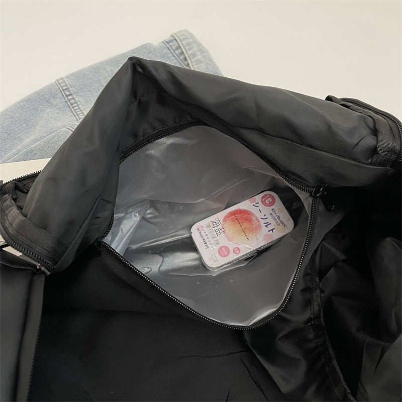 Men's durable sports and travel bag Kalsten