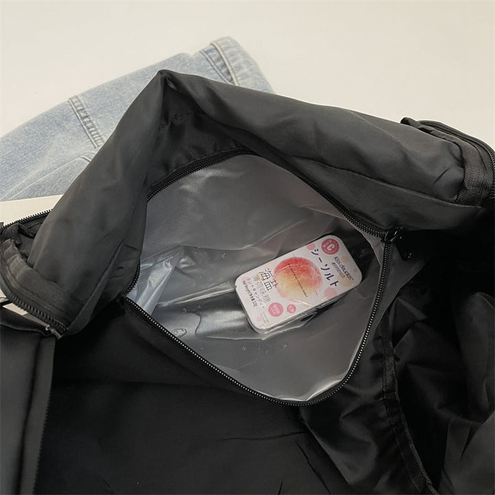 Men's durable sports and travel bag Kalsten