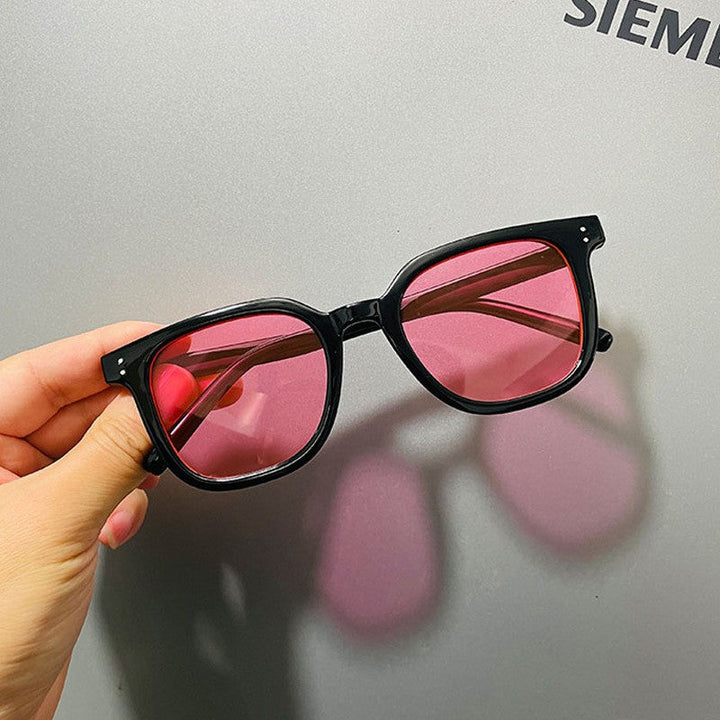 Women Cat-Eye Sunglasses with Modern Frame and UV Protection Kalsten