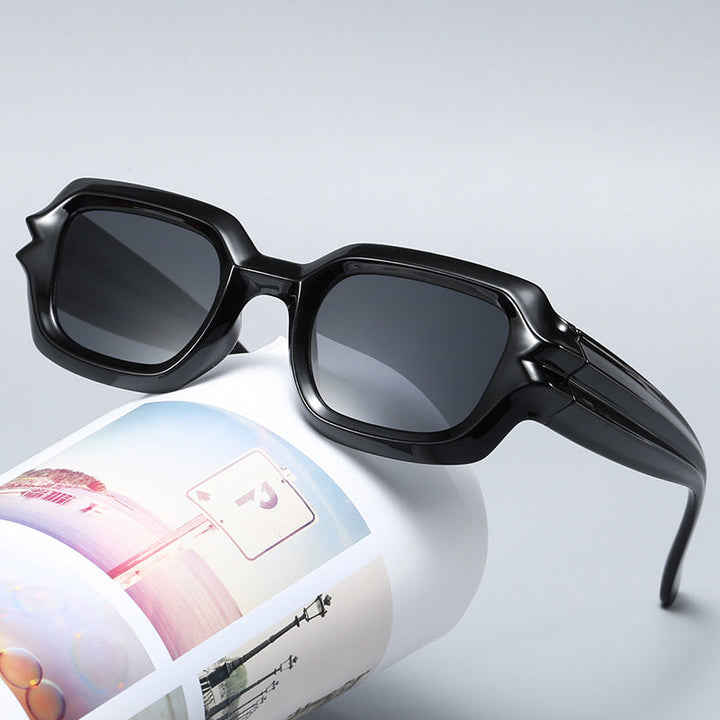 Women's Fashion Sunglasses with Unique Frame and Stylish Details Kalsten