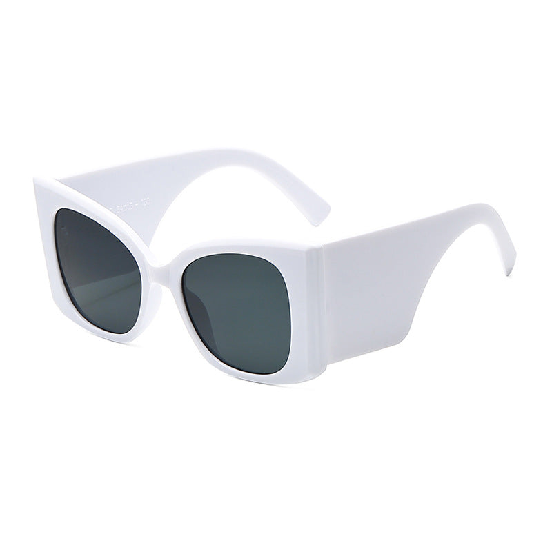 Women's fashionable oversized sunglasses with glamorous design Kalsten