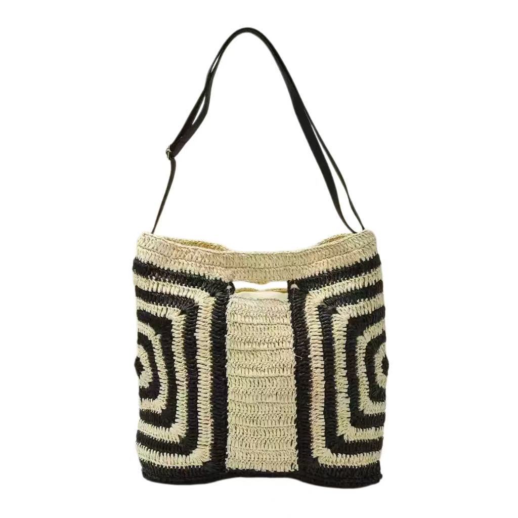 Handbag with Modern Geometric Design Kalsten