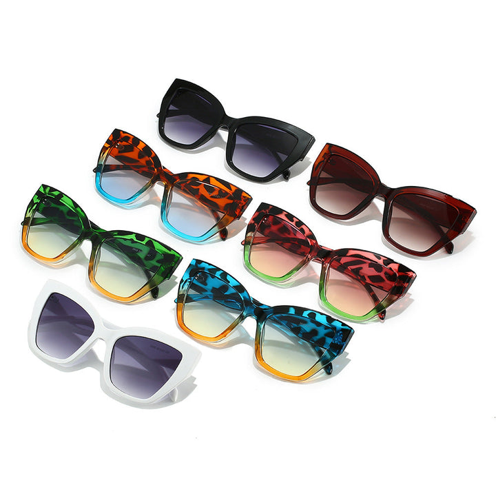 Women's Fashion Sunglasses in Trendy Tortoiseshell Design Kalsten