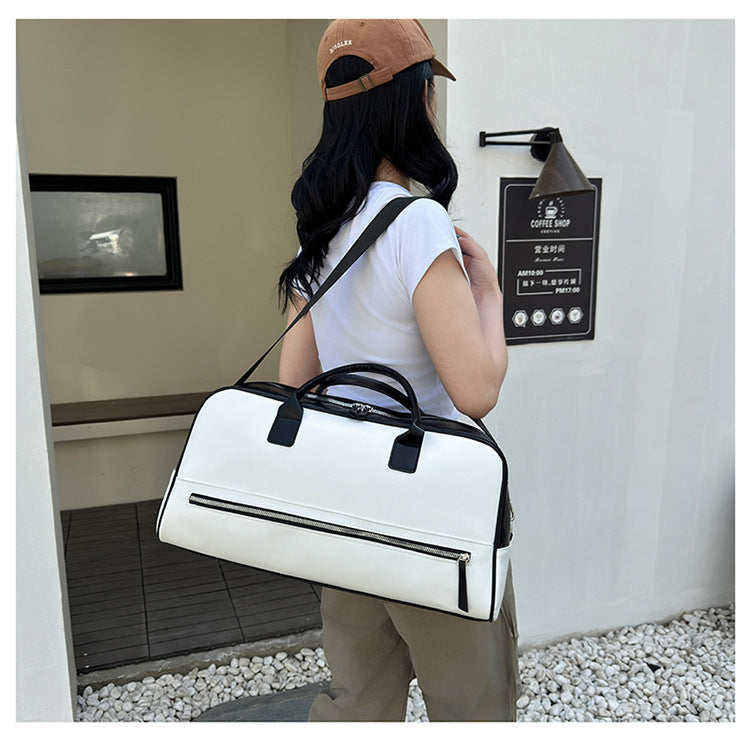Elegant Sports Bag Kalsten
