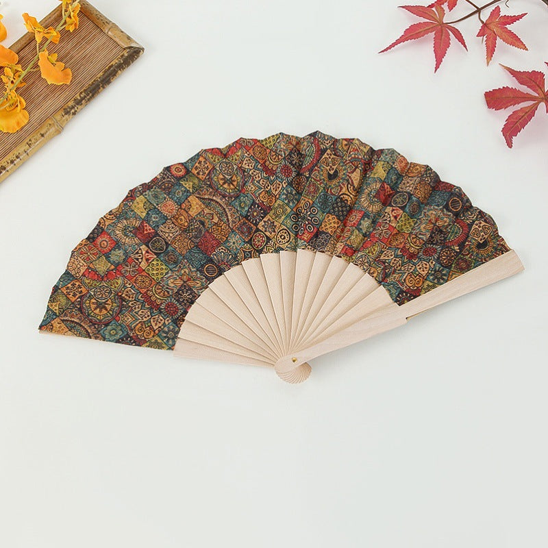 Women's handmade fan with floral motifs Kalsten