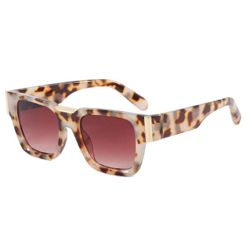 Ladies stylish square sunglasses with polarized lenses Kalsten