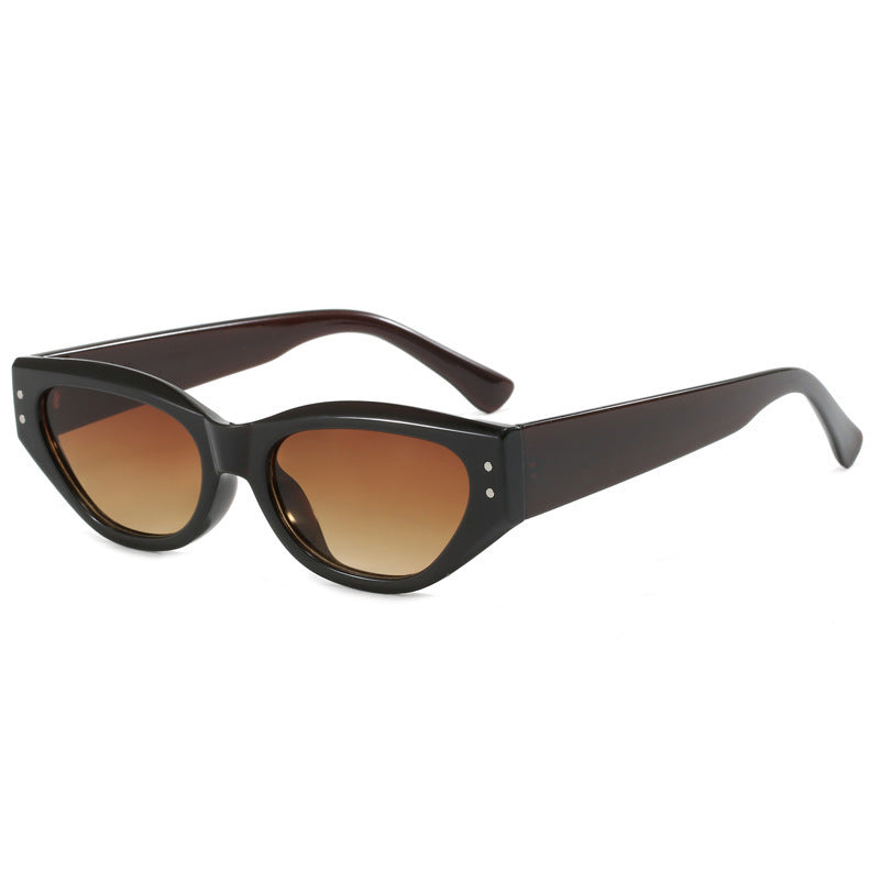 Women's fashionable sunglasses in trendy Cat-Eye style Kalsten