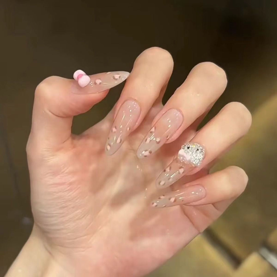 Artificial nails with playful animal motifs Kalsten