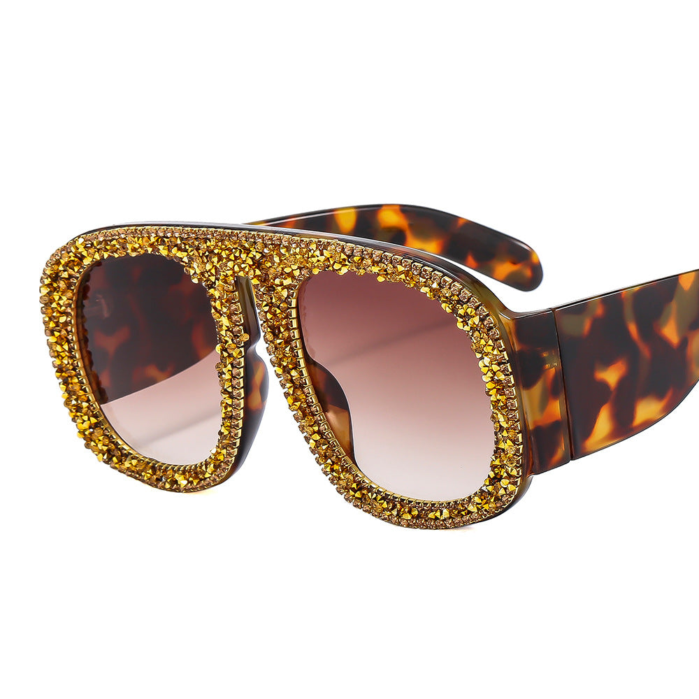 Women's eye-catching sunglasses with crystal embellishment Kalsten
