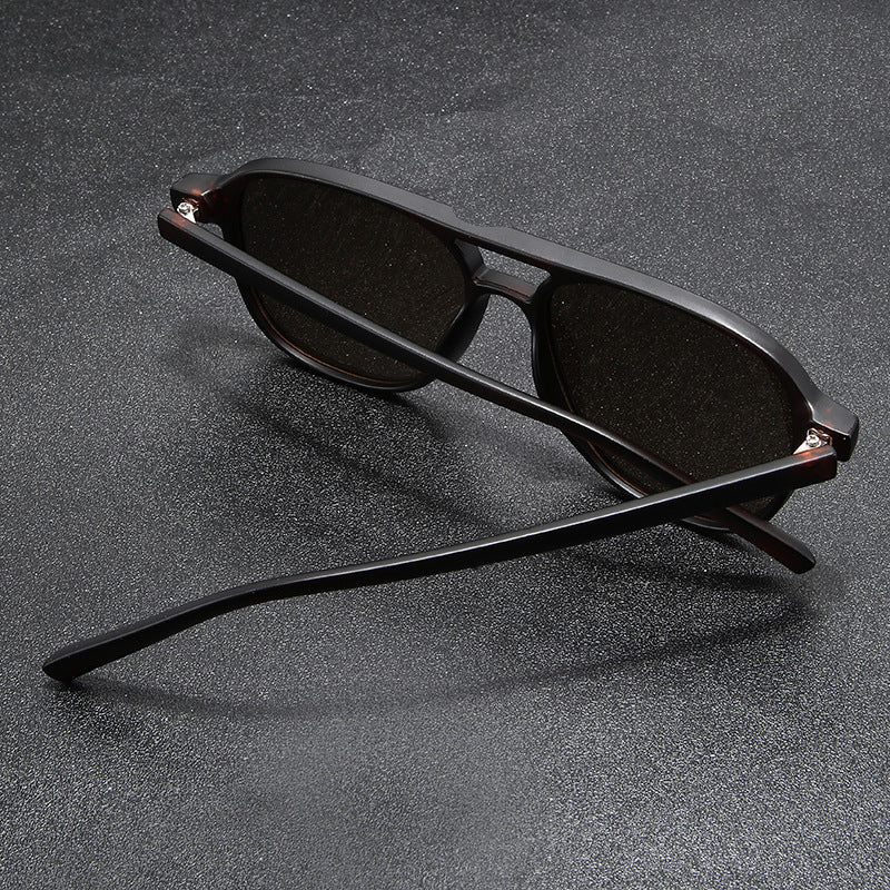 Women's Designer Sunglasses with fashionable tortoiseshell frame and UV protection Kalsten