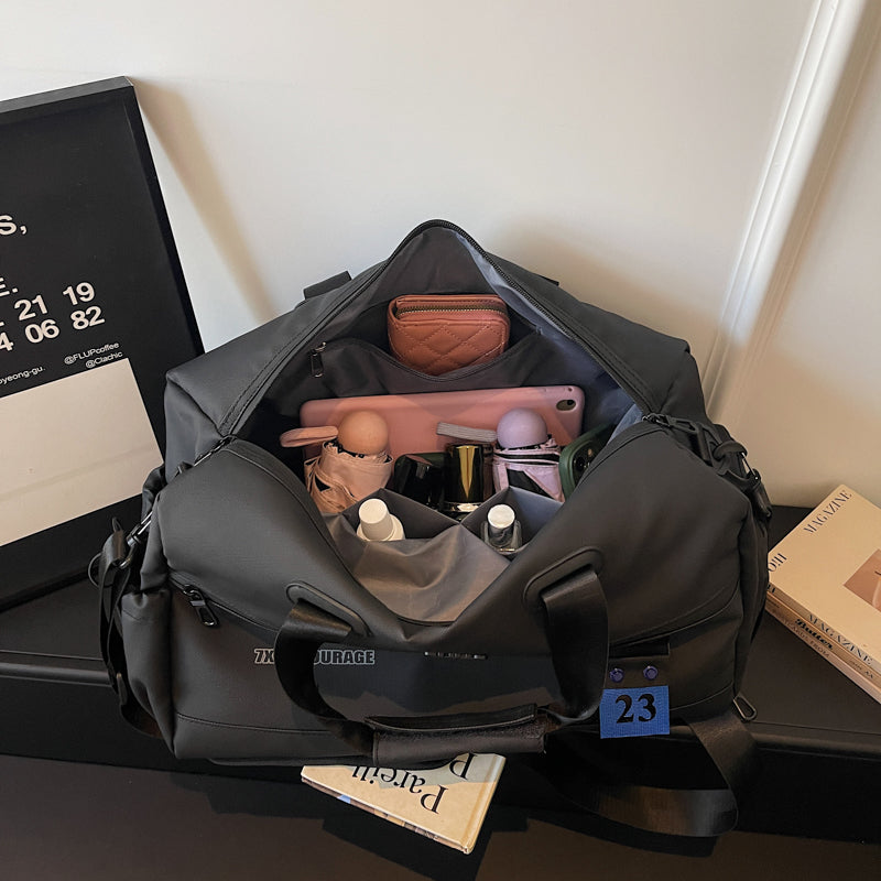 Men's Sporty Travel Bag Kalsten