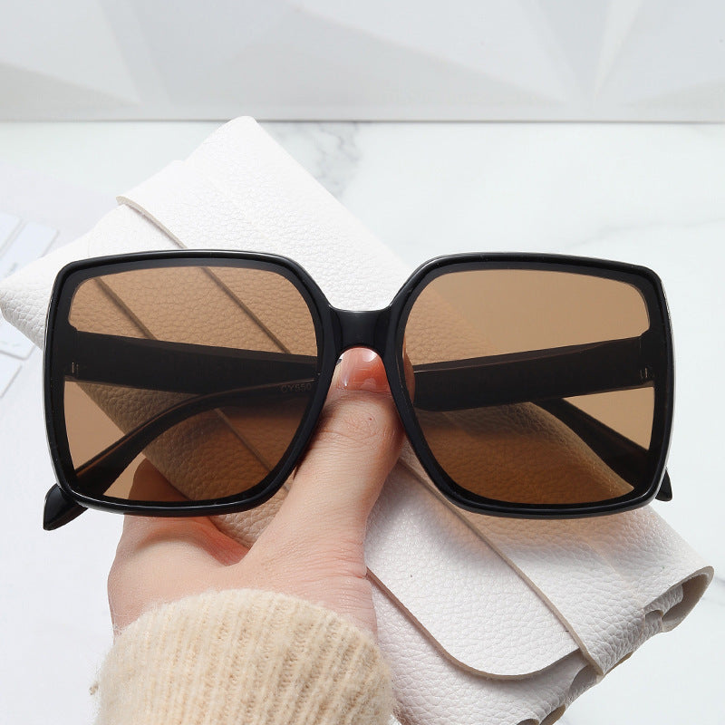 Ladies oversized sunglasses in modern tortoiseshell design Kalsten