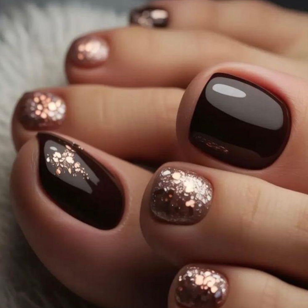 Artificial nails for elegant foot care Acalora