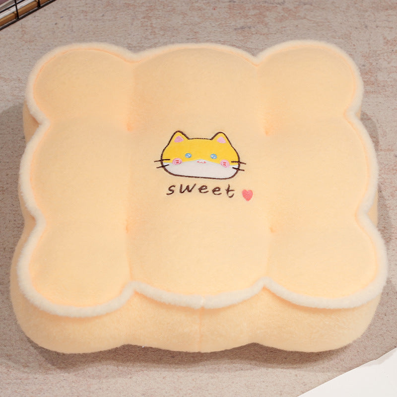 Plush pillow with animal-friendly design Kalsten