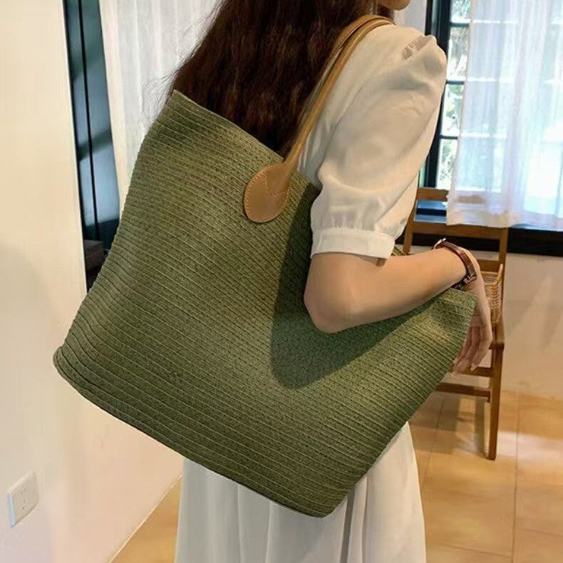 Spacious Tote Bag Made of Braided Natural Material Kalsten