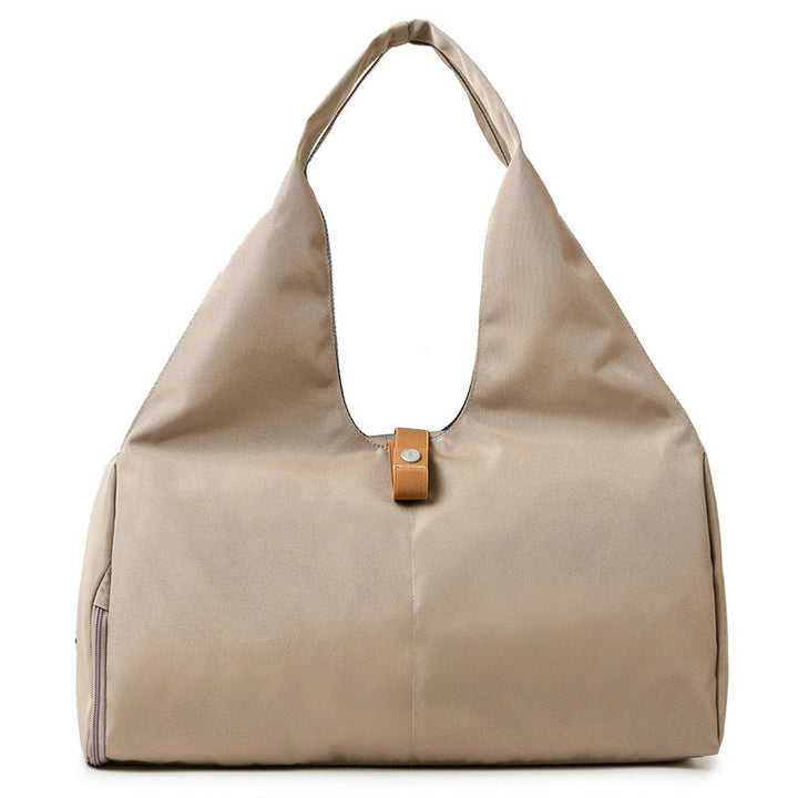 Comfortable tote bag with innovative shape and adjustable carrying handle Kalsten