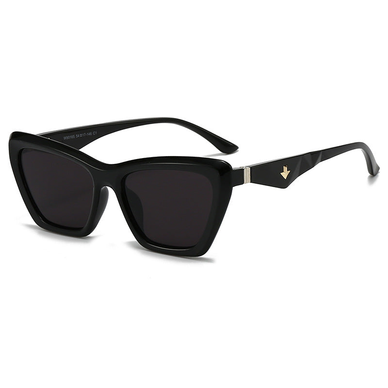 Women's fashionable sunglasses in trendy style Kalsten