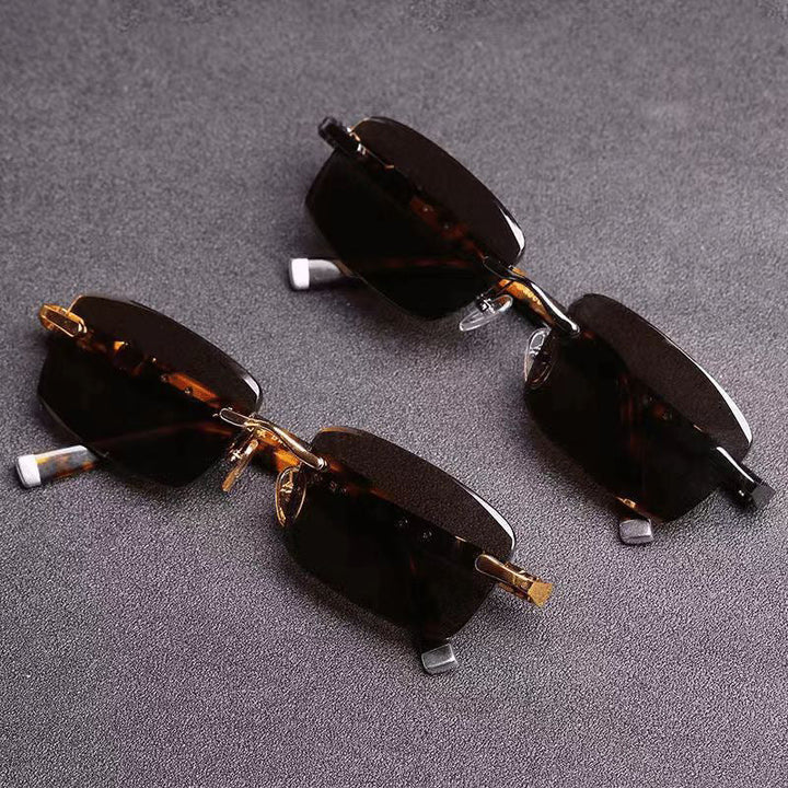 Women's fashionable rectangular sunglasses with unique design feature Kalsten