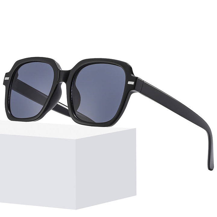 Women's Square Sunglasses with UV Protection and Trendy Frame Kalsten