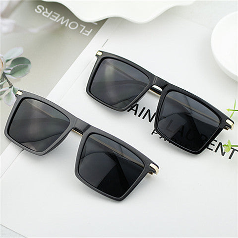Women elegant square designer sunglasses Kalsten
