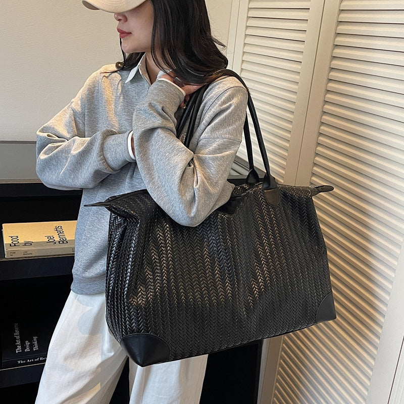 Elegant Tote Bag Made of Woven Synthetic Leather Kalsten