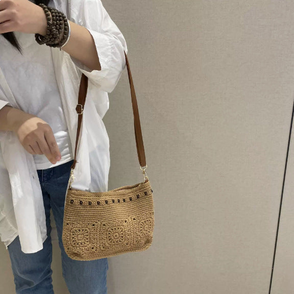 Handcrafted shoulder bag with unique crochet pattern Kalsten