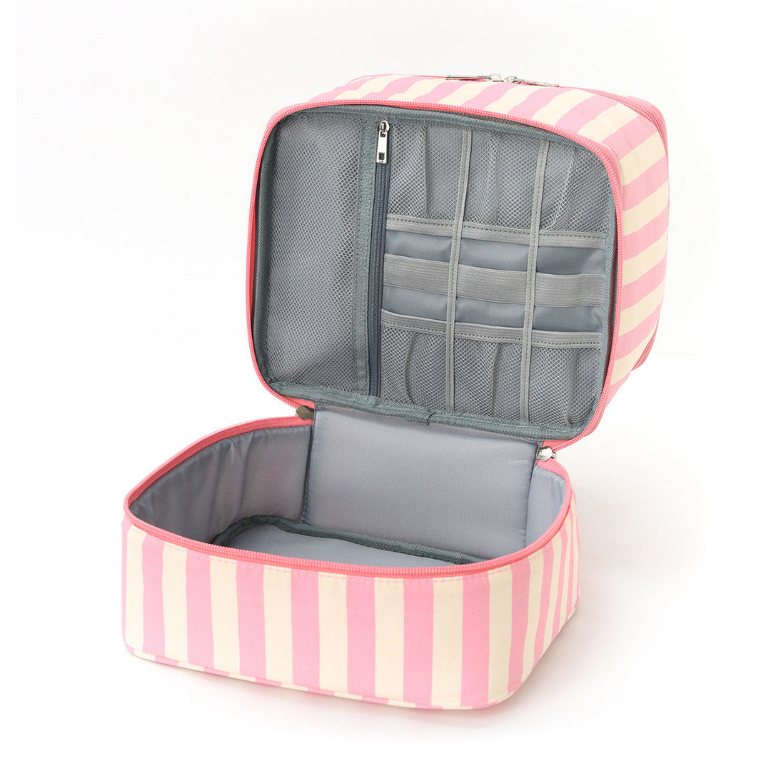 Cosmetic organizer with multiple compartments and removable interior Kalsten
