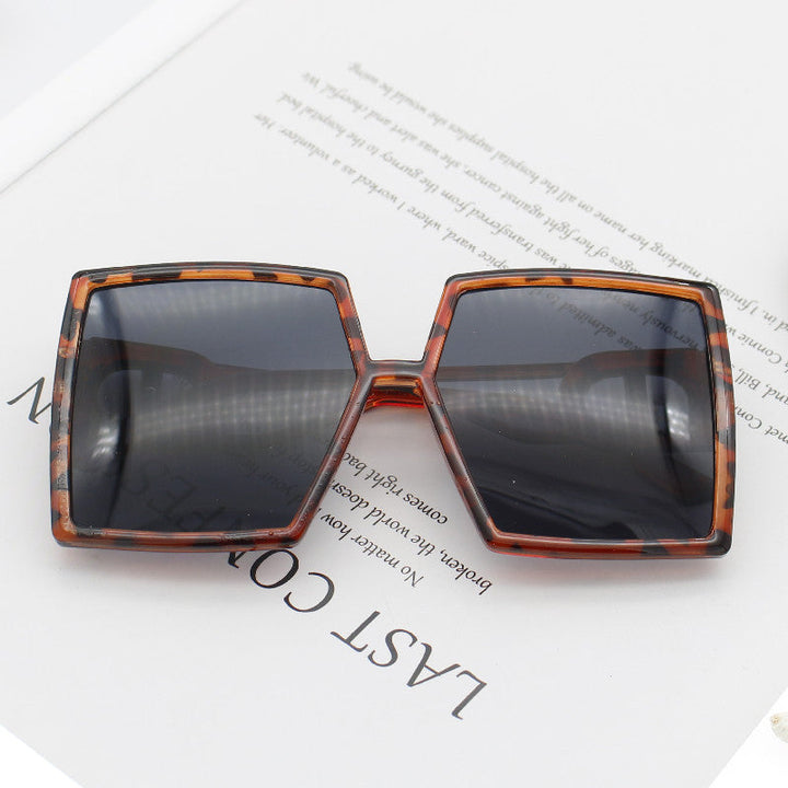 Women's square sunglasses with luxurious frame Kalsten