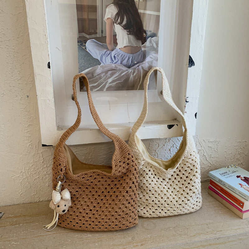 Casual and Fashionable Handbag Kalsten