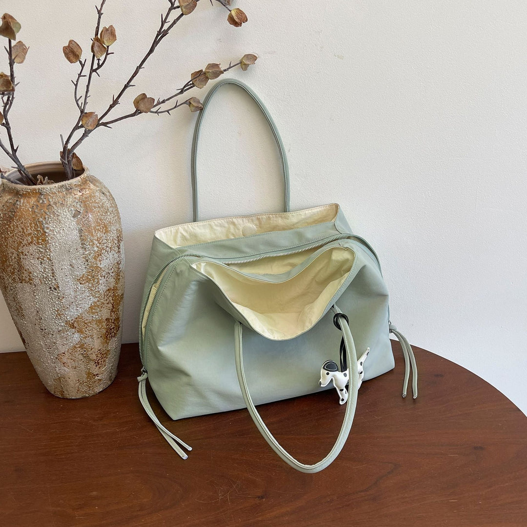 Elegant Handbag with Practical Interior Kalsten