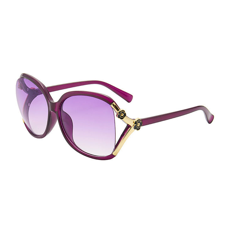 Women's large cat-eye sunglasses with decorative accents Kalsten