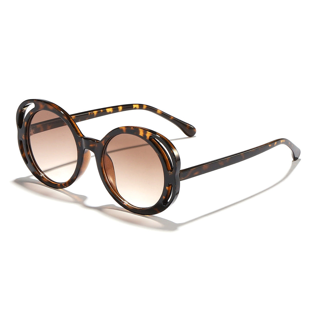 Women's fashionable sunglasses with comfortable, round design Kalsten